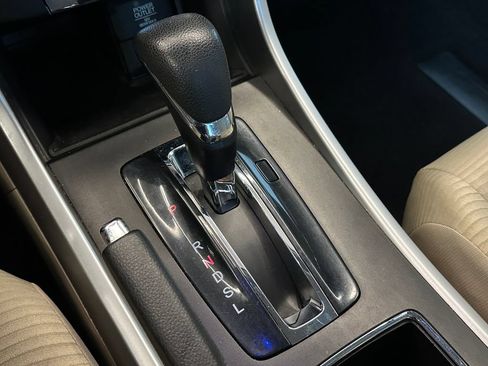 Used 2015 Honda Accord LX image 14