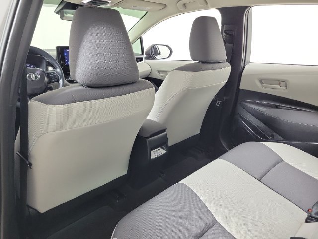 Used 2024 Toyota Corolla LE FWD image 11