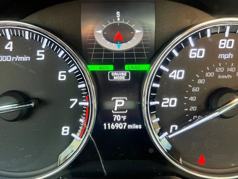 Used 2018 Acura RLX w/ Technology Package FWD image 17
