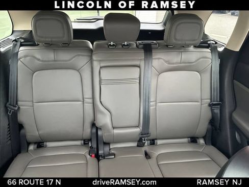 Used 2023 Lincoln Corsair AWD image 14