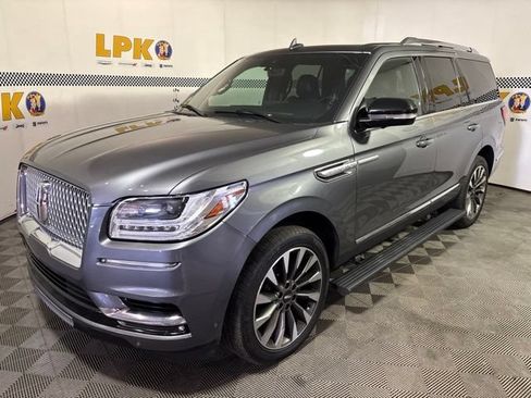 Used 2021 Lincoln Navigator Reserve AWD/4WD image 7