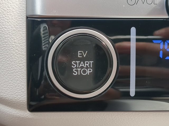 Used 2025 Hyundai Ioniq 6 SEL RWD image 25