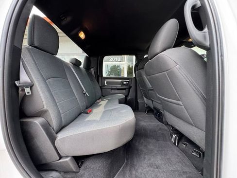Used 2021 RAM 1500 Warlock AWD/4WD image 14