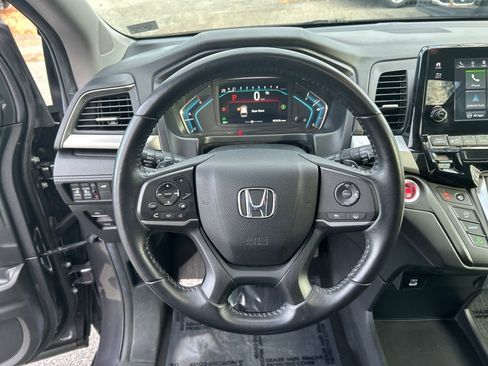 Used 2024 Honda Odyssey EX-L image 17