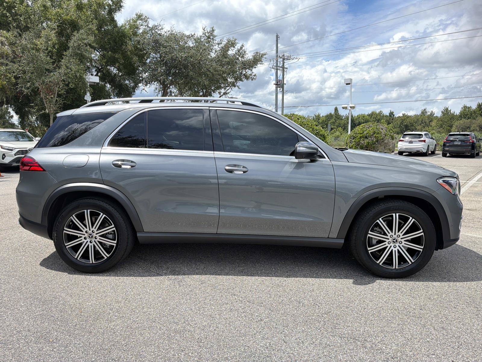 Certified 2025 Mercedes-Benz GLE 450 4MATIC w/ Winter Package image 2