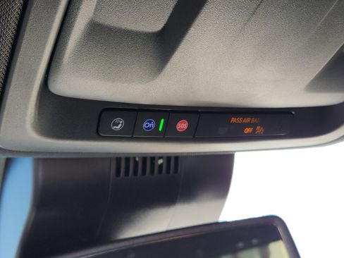 Used 2023 Chevrolet Suburban LT image 20