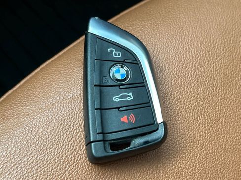 Used 2021 BMW M340i image 28