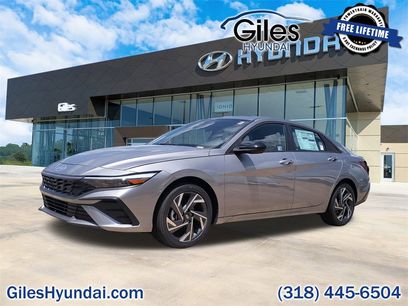 New 2025 Hyundai Elantra SEL