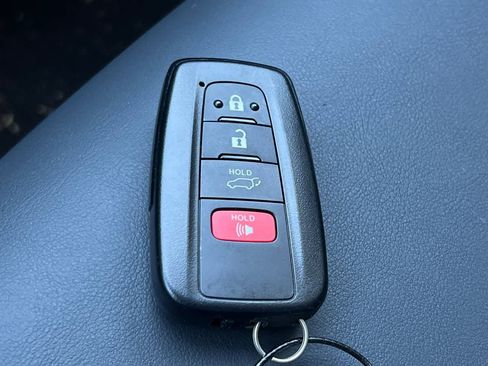 Used 2023 Toyota RAV4 XLE Premium FWD image 27