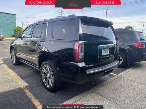 Used 2017 GMC Yukon Denali w/ Open Road Package AWD/4WD image 4