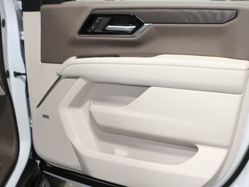 New 2026 GMC Yukon Denali w/ Advanced Technology Package AWD/4WD image 21