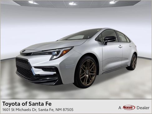 Used 2024 Toyota Corolla SE FWD image 1