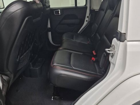 Used 2021 Jeep Wrangler Unlimited Rubicon w/ Uconnect 4C Nav & Sound Group AWD/4WD image 14