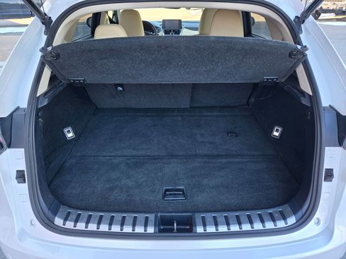 Used 2018 Lexus NX 300h AWD image 33