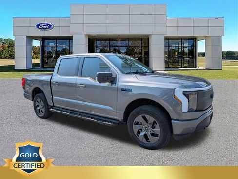 Certified 2025 Ford F150 Lightning Flash AWD/4WD image 1