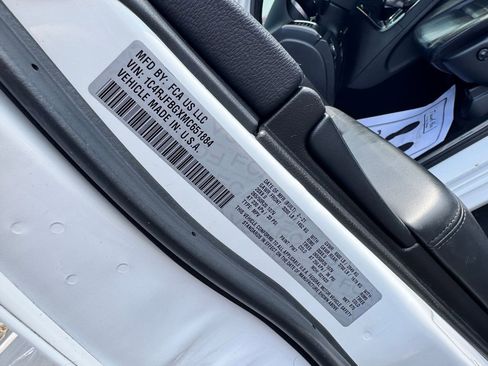 Used 2021 Jeep Grand Cherokee Limited X image 37