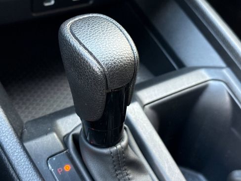 Certified 2024 Honda Accord LX image 17