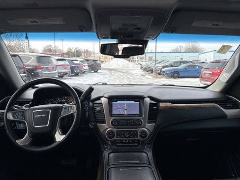 Used 2017 GMC Yukon Denali w/ Open Road Package image 16