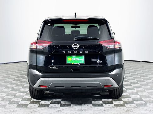 Used 2022 Nissan Rogue SV FWD image 8