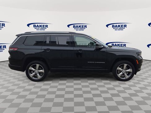 Used 2022 Jeep Grand Cherokee L Limited w/ Luxury Tech Group II AWD/4WD image 2