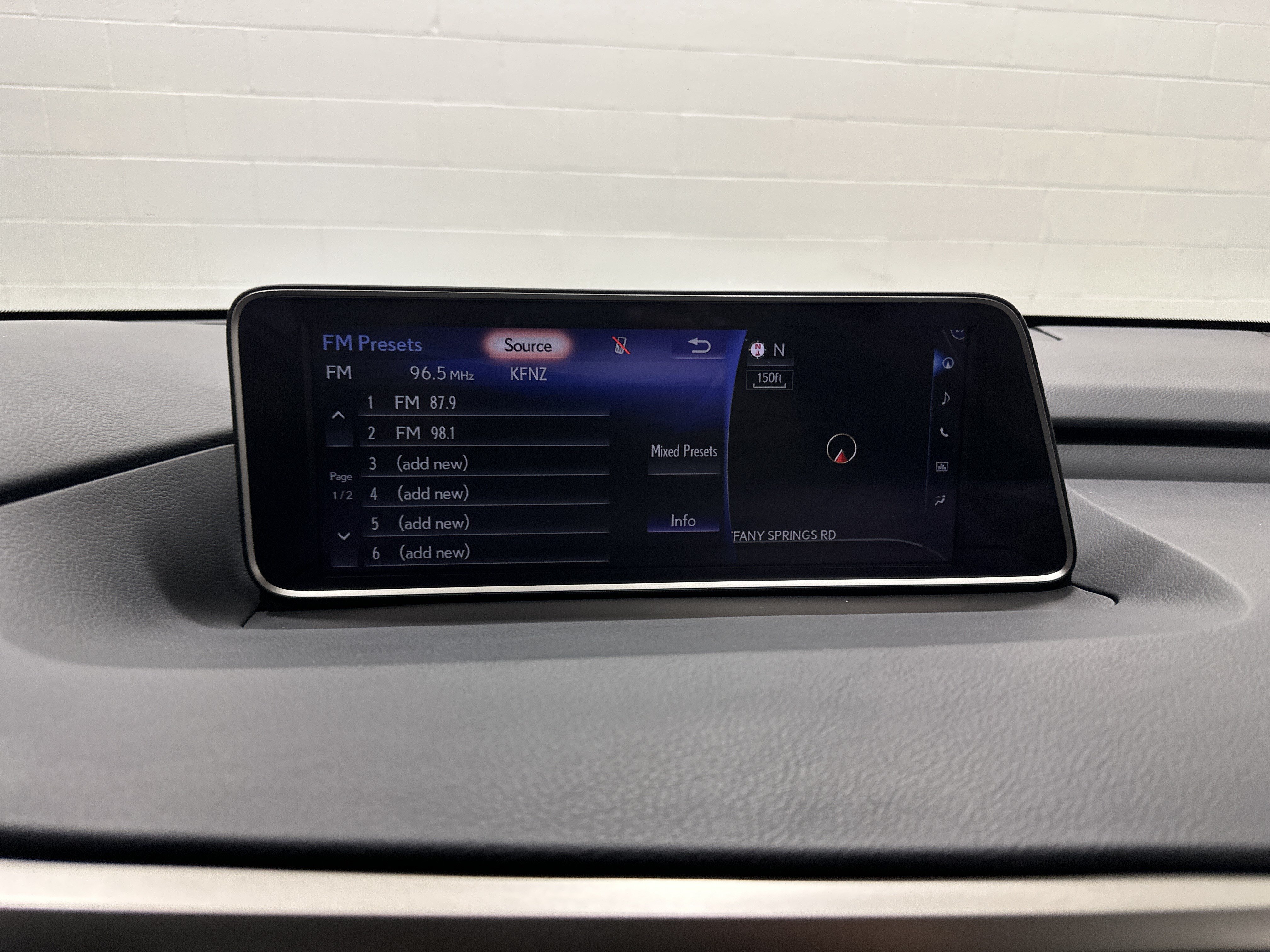 Used 2018 Lexus RX 350 AWD w/ Premium Package image 25