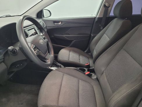 Used 2022 Hyundai Accent SE w/ Cargo Package FWD image 17