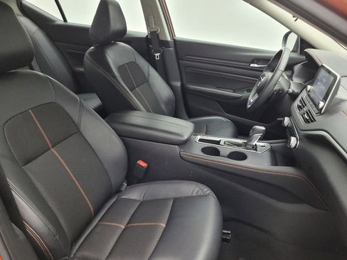 Used 2021 Nissan Altima 2.5 SR w/ SR Premium Package FWD image 21