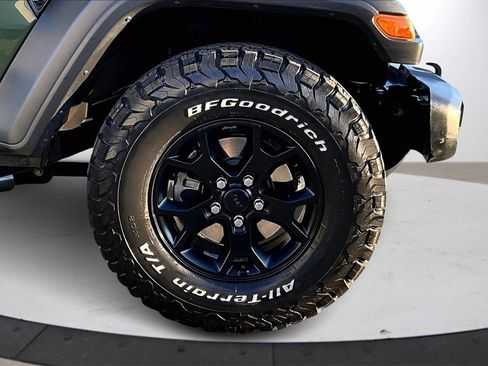 Certified 2020 Jeep Wrangler Unlimited Sport image 32