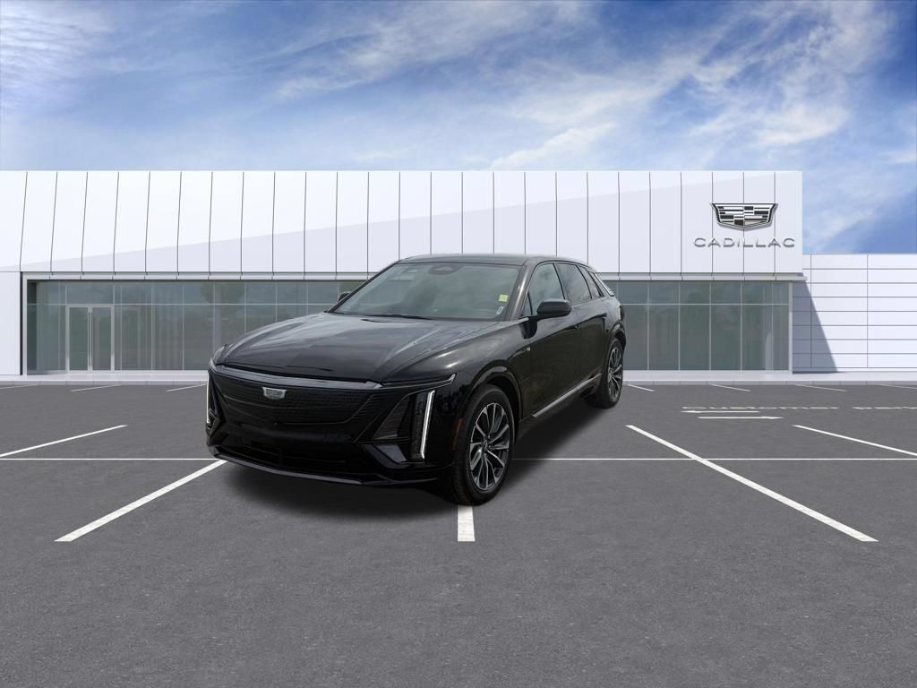 Certified 2024 Cadillac Lyriq Sport w/ LPO, Floor Liner Package AWD/4WD image 6
