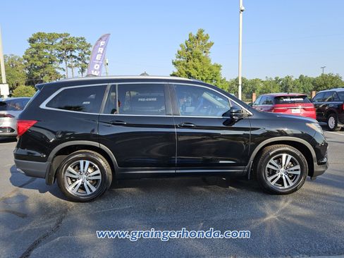 Used 2017 Honda Pilot EX-L image 6