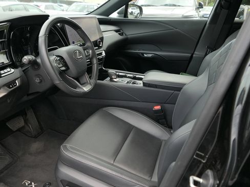 Used 2025 Lexus RX 350h w/ Convenience Package AWD/4WD image 10