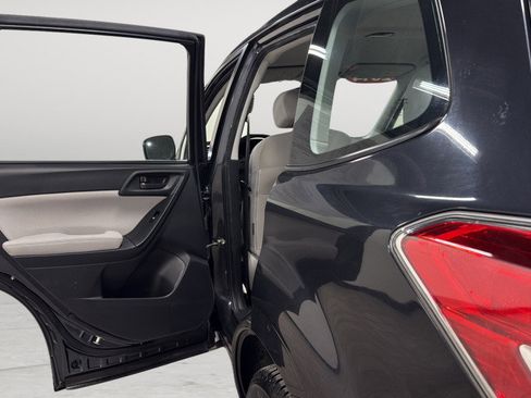 Used 2014 Subaru Forester 2.5i w/ Popular Package #1 image 23