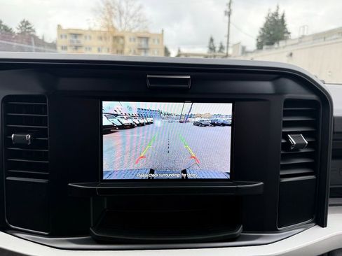 New 2026 Ford F250 XL w/ XL Chrome Package image 37