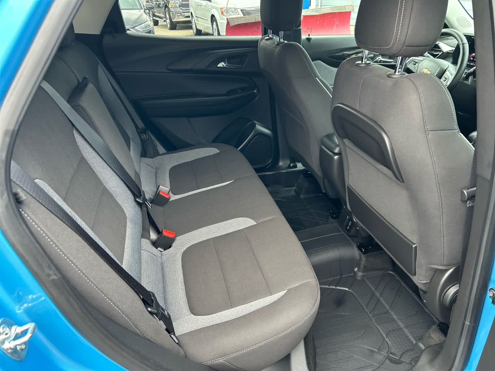 Used 2025 Chevrolet TrailBlazer LT w/ Convenience Package AWD/4WD image 26