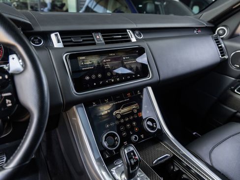 Used 2021 Land Rover Range Rover Sport SVR image 31
