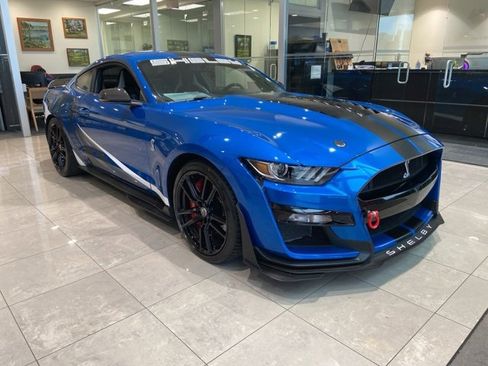 Certified 2020 Ford Mustang Shelby GT500 w/ Technology Package image 2