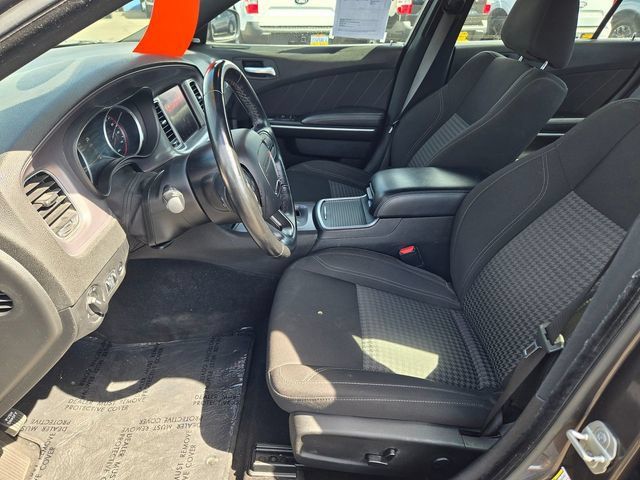 Used 2023 Dodge Charger SXT RWD image 10