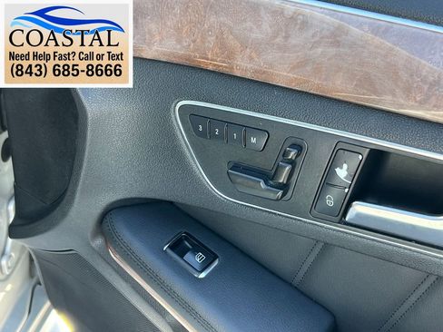 Used 2012 Mercedes-Benz E 350 Sedan image 23