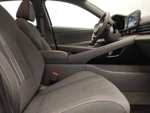 Used 2021 Hyundai Elantra SEL w/ Cargo Package FWD image 21