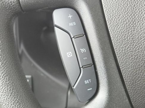New 2026 GMC Savana 2500 w/ Driver Convenience Package RWD image 10