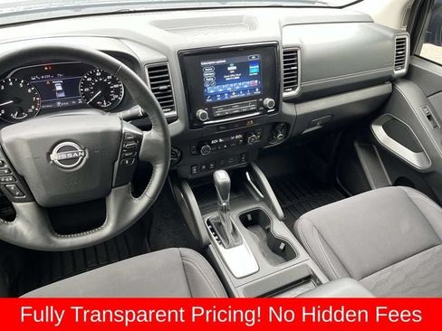 Used 2024 Nissan Frontier SV w/ SV Convenience Package AWD/4WD image 13