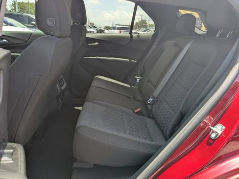 Used 2023 Chevrolet Equinox LT FWD image 12