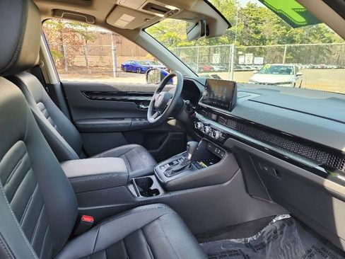 Used 2024 Honda CR-V EX-L image 11