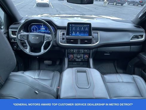 Used 2024 Chevrolet Suburban RST w/ Luxury Package image 21