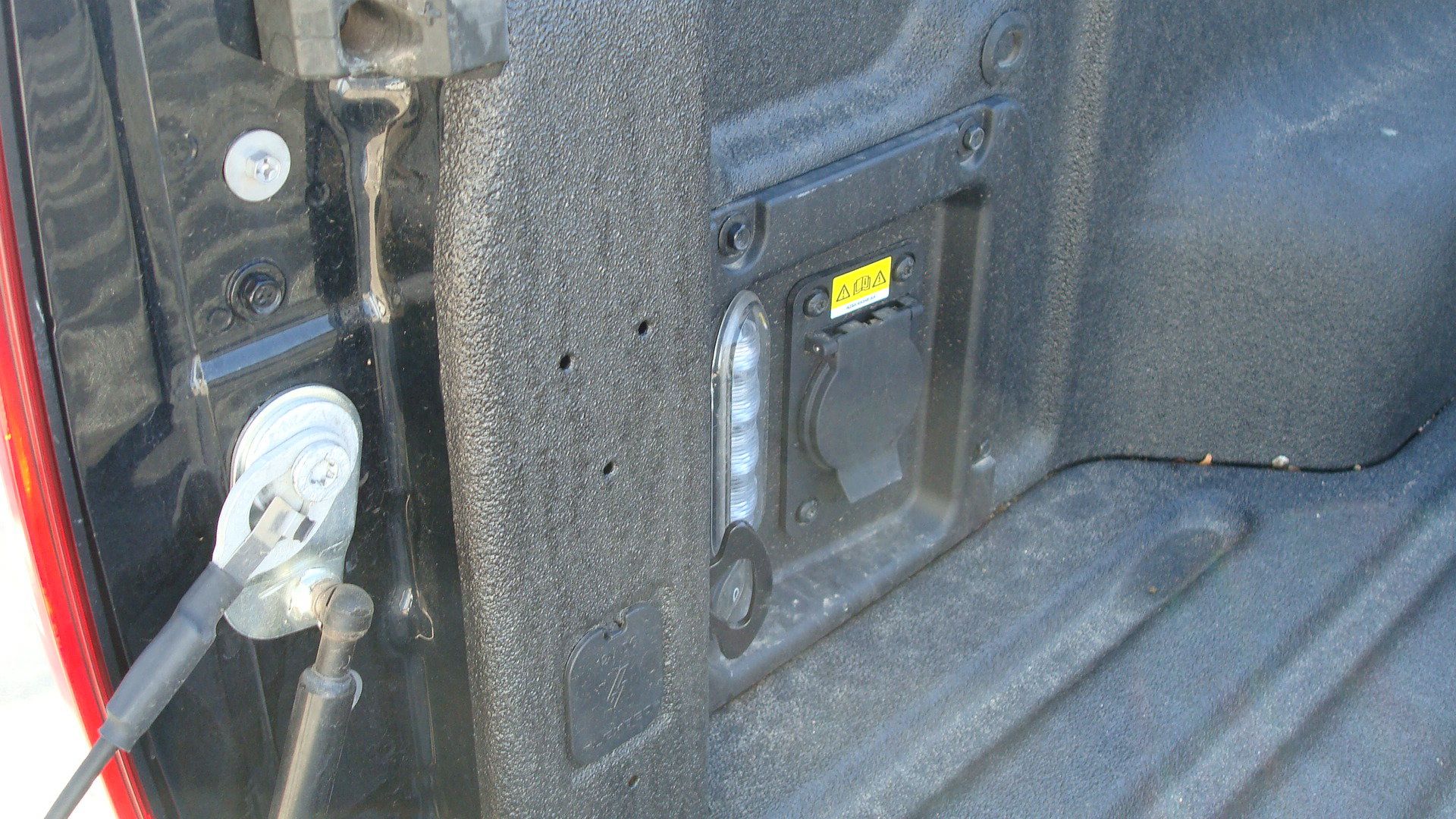 Used 2023 Ford Maverick Tremor w/ Tremor Off-Road Package AWD/4WD image 14