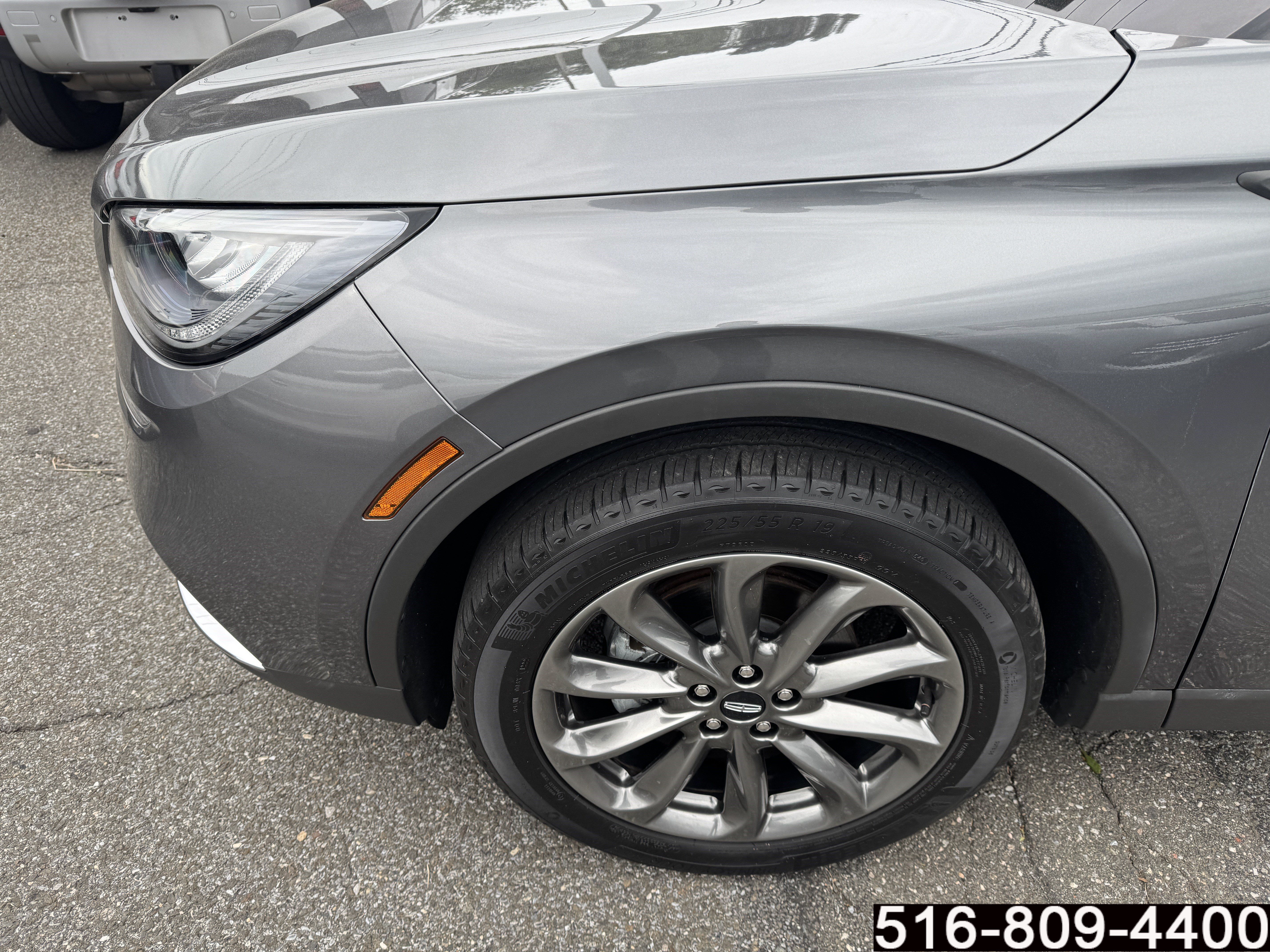 Used 2022 Lincoln Corsair AWD w/ Premium Package image 9