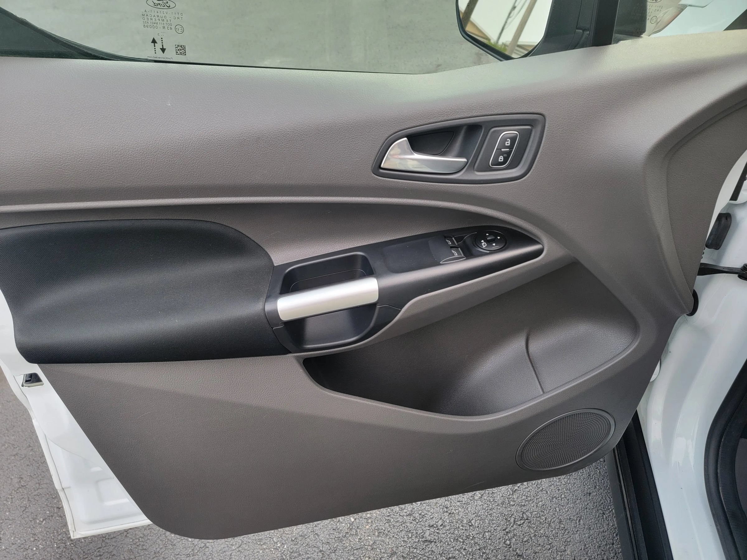 Used 2023 Ford Transit Connect XLT FWD image 10