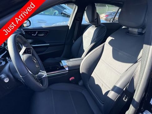 Used 2025 Mercedes-Benz C 300 Sedan image 9