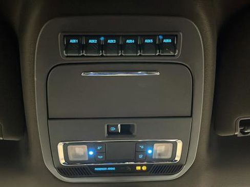 Used 2024 Ford F250 King Ranch w/ FX4 Off-Road Package AWD/4WD image 34