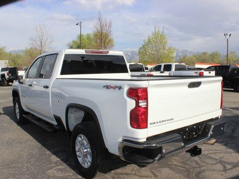 Used 2024 Chevrolet Silverado 2500 W/T w/ WT Convenience Package image 5